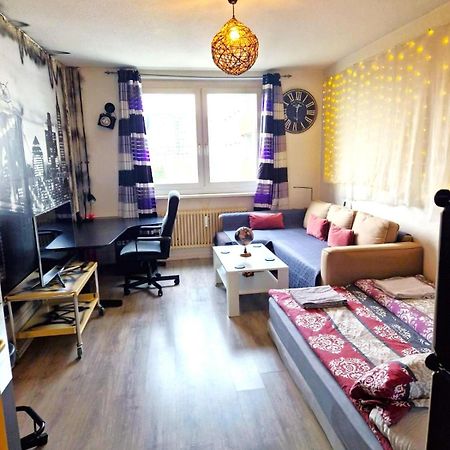 Cozy Trendy Spacious Room In Green Area 12 Min. Near To The Center Alexanderplatz Berlino Esterno foto
